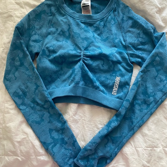 Gymshark Adapt Camo Seamless Long Sleeve Crop Top - Blue - Picture 4 of 4